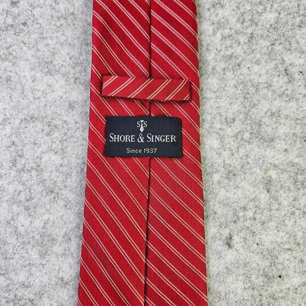 Shore & Singer Mens Red White Diagonal Striped Handmade 100% Silk Necktie Tie‎